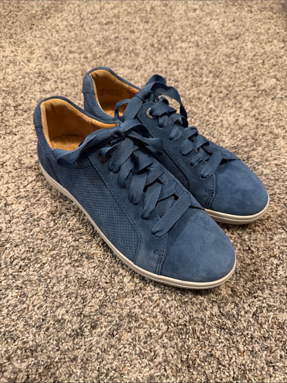Aetrex Courtney Lace-up Casual Suede Sneakers Size 9-9.5